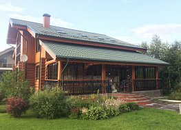 Остекление террасы загородного дома алюминиевыми окнами Provedal. Коричневый цвет. Калёное стекло 6мм более прочное и безопасноe. https://spektr-33.ru